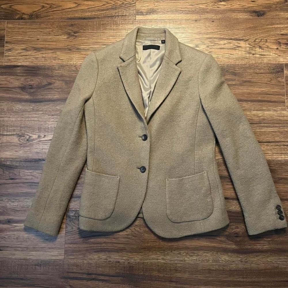 Uniqlo 100% Wool Blazer Small Beige‎ Classic Tailored Jacket Minimalist Workwear